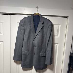 Lauren Ralph Lauren Men's Gray Pinstripe Suit Jacket 42R